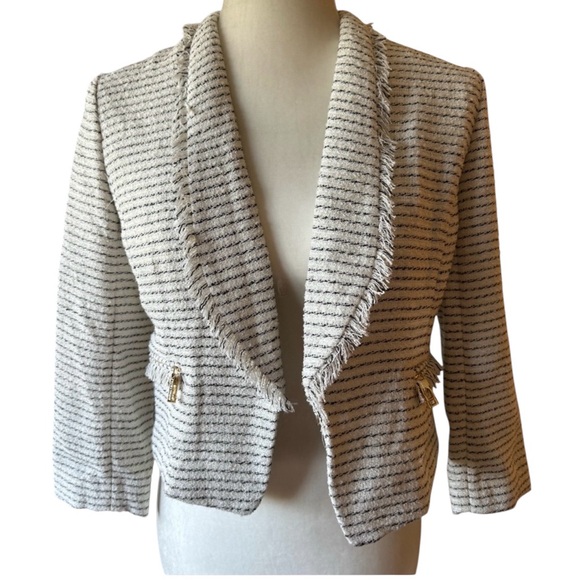 Ivanka Trump Jackets & Blazers - Ivanka Trump Blazer Off White w Black Accent, size small gold accent detail NWTS